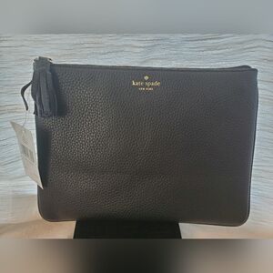NWT Kate Spade Chester Street Gia Clutch Tassel Black Pebbled Leather Minimalist